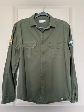 Pool Brazil Olive Green Military Utility Shirt Wyoming/Yellowstone Patches M siz